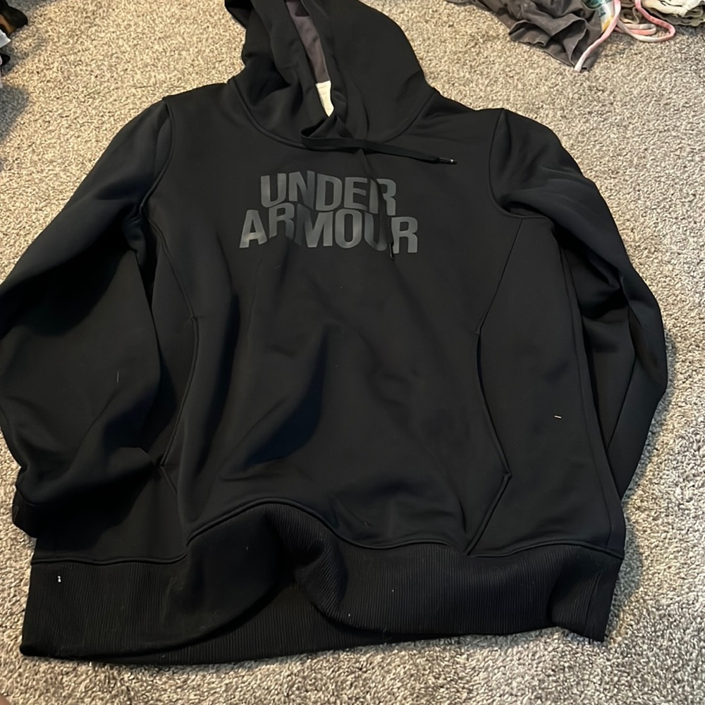 Under Armour Sweatshirt